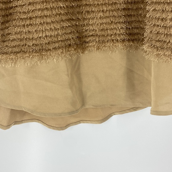 Vince Camuto eyelash gold tone shimmer boxy  top - Picture 5 of 16